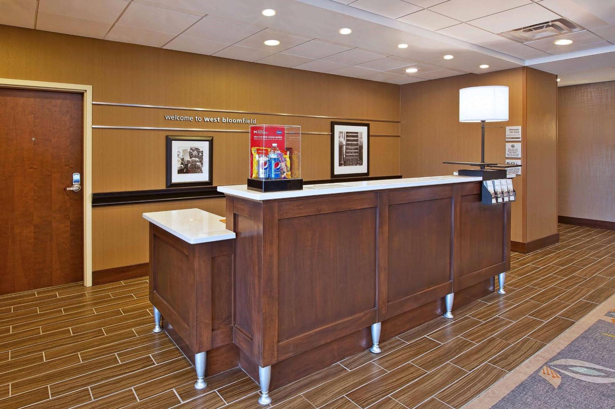 Hampton Inn By Hilton West Bloomfield Novi Farmington Hills Ngoại thất bức ảnh